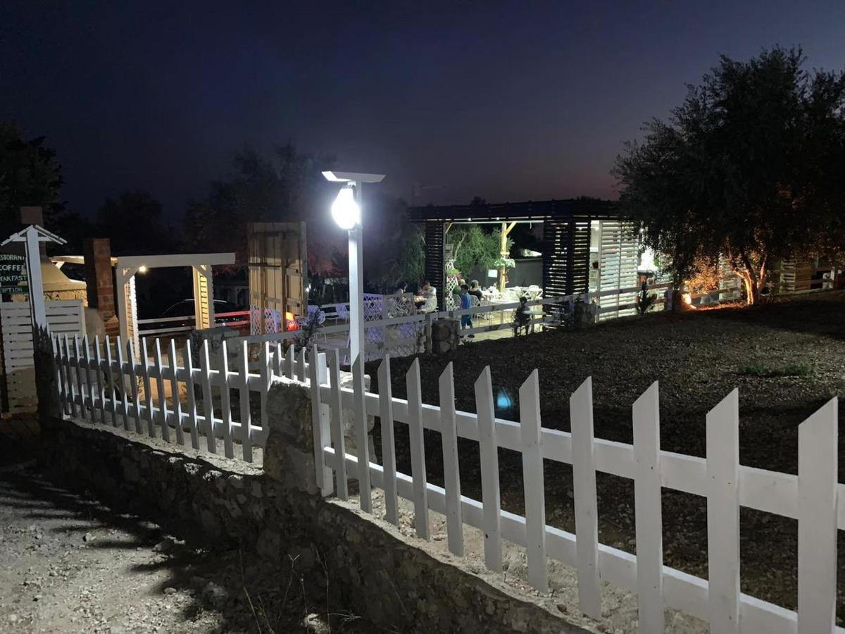 Albanian Garden Hotel Gjilek Екстериор снимка